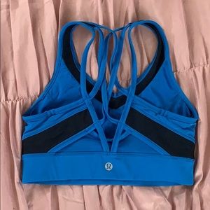 Lululemon sports bra